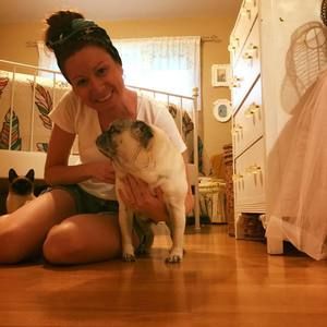 Meet your Posher, Andrea